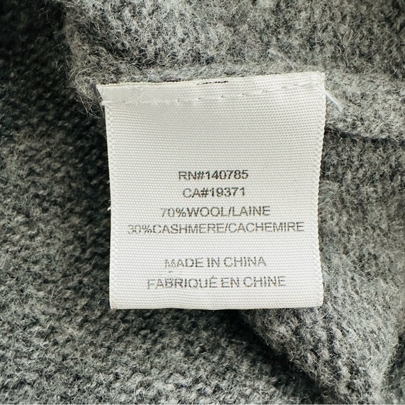 FLAWED Brochu Walker Eton Grey Wool Cashmere Sweater with White Underlay Size XS - Picture 6 of 16